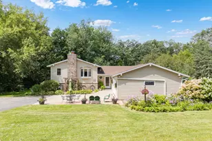 1709 60th Ave SE, Rochester, MN 55904 - Photo 2