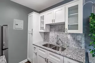 504 W Franklin Ave, Minneapolis, MN 55405 - Photo 4