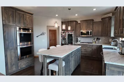 18344 Lake Forest Drive, Lakeville, MN 55044 - Photo 8