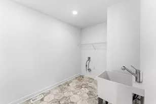 5351 Queens Dr NW, Rochester, MN 55901 - Photo 24