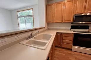 13954 Erwin Ct, Eden Prairie, MN 55344 - Photo 4