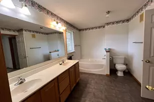 13954 Erwin Ct, Eden Prairie, MN 55344 - Photo 8