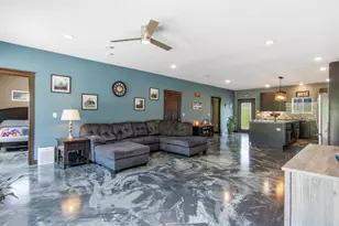 341 Amber View St, Menomonie, WI 54751 - Photo 4