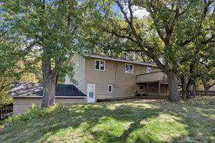 16015 Oak Shore Dr, Lakeville, MN 55044 - Photo 46