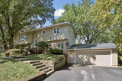 16015 Oak Shore Drive, Lakeville, MN 55044 - Photo 4