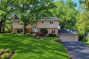16015 Oak Shore Dr, Lakeville, MN 55044 - Photo 1