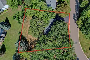 16015 Oak Shore Dr, Lakeville, MN 55044 - Photo 2