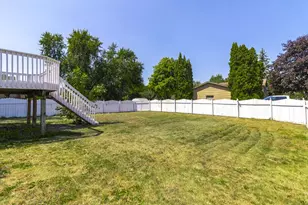 8200 Thomas Ave N, Brooklyn Park, MN 55444 - Photo 10