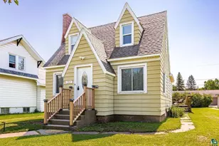 32 Laurel Ave, Superior, WI 54880 - Photo 1