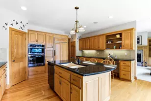 3205 Woodbridge St, Shoreview, MN 55126 - Photo 16