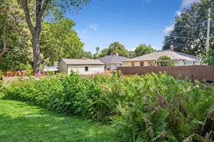1634 Victoria St N, Saint Paul, MN 55117 - Photo 38