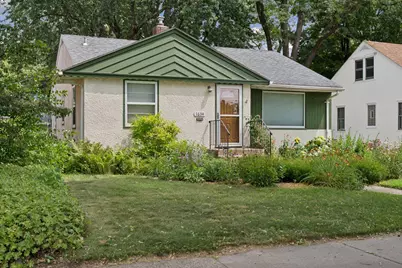 1634 Victoria Street N, Saint Paul, MN 55117 - Photo 1