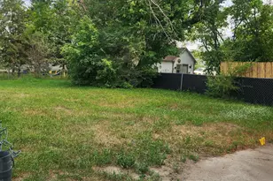 219 Main St NE, Menahga, MN 56464 - Photo 2