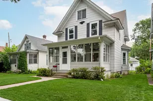 454 Herschel St, Saint Paul, MN 55104 - Photo 2