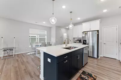 14524 Twin Lakes Circle, Burnsville, MN 55306 - Photo 12