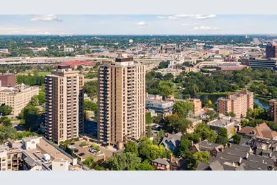 400 Groveland Avenue #1714, Minneapolis, MN 55403 - Photo 2