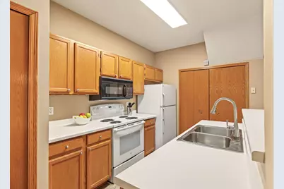 8399 Kimball Drive, Eden Prairie, MN 55347 - Photo 12
