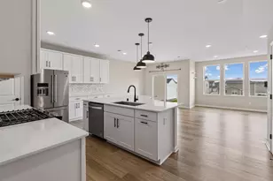 11327 Brookview Rd, Woodbury, MN 55129 - Photo 2
