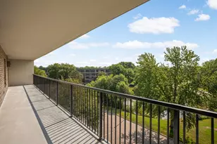10521 Cedar Lake Rd, Minnetonka, MN 55305 - Photo 24