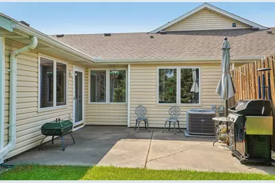 9126 Windsor Lane N, Brooklyn Park, MN 55443 - Photo 26