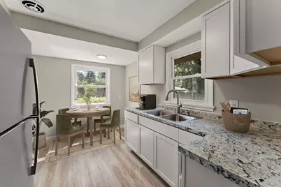 5906 Dupont Avenue N, Brooklyn Center, MN 55430 - Photo 2