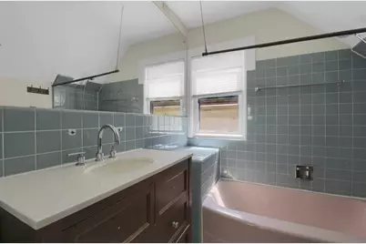 237 Cedar Lake Road N, Minneapolis, MN 55405 - Photo 10