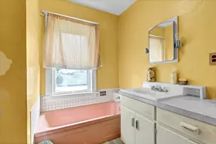 692 School Dr, Zumbro Falls, MN 55991 - Photo 22