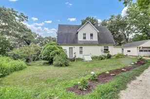 692 School Dr, Zumbro Falls, MN 55991 - Photo 1