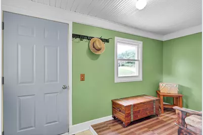 692 School Drive, Zumbro Falls, MN 55991 - Photo 6