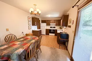 1523 Eckerson Dr, Worthington, MN 56187 - Photo 12