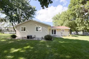 1523 Eckerson Dr, Worthington, MN 56187 - Photo 46