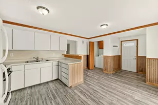 112 E Front St, Claremont, MN 55924 - Photo 16