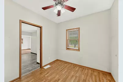 112 E Front Street, Claremont, MN 55924 - Photo 8