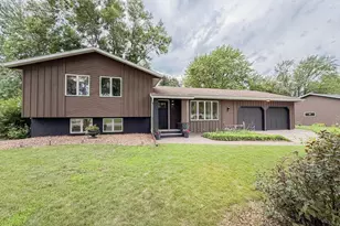 904 Birch Ave W, Hector, MN 55342 - Photo 2