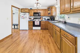 403 Fifth Ave SE, Melrose, MN 56352 - Photo 8