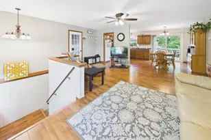 403 Fifth Ave SE, Melrose, MN 56352 - Photo 4