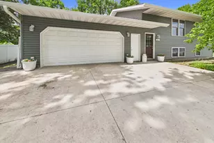 403 Fifth Ave SE, Melrose, MN 56352 - Photo 1