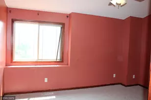 8609 Tessman Cir N, Brooklyn Park, MN 55445 - Photo 4