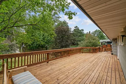 810 Oakwood Drive, New Brighton, MN 55112 - Photo 14