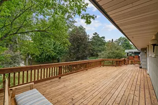 810 Oakwood Dr, New Brighton, MN 55112 - Photo 14