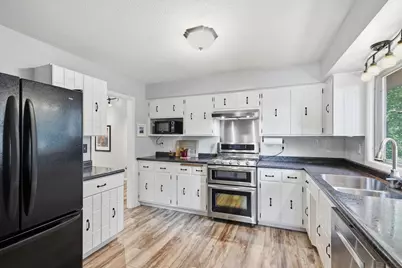 7119 Willow Lane, Brooklyn Center, MN 55430 - Photo 12