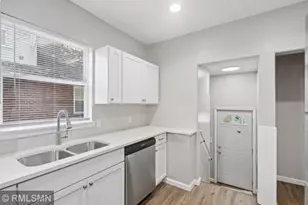 3251 Newton Ave N, Minneapolis, MN 55412 - Photo 10