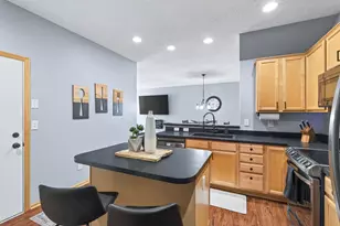 19506 Blue Jay Ct, Farmington, MN 55024 - Photo 10