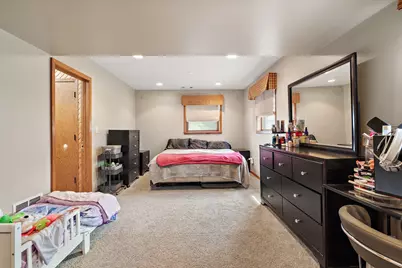 1006 Van Buren Street S, Shakopee, MN 55379 - Photo 28