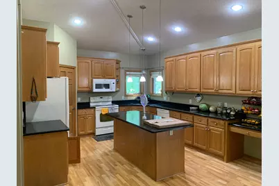 13146 Kerry Street NW, Coon Rapids, MN 55448 - Photo 6