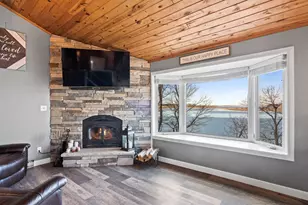13174 Maple Island Dr SE, Glenwood, MN 56334 - Photo 8