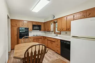 3600 Downers Dr NE, Saint Anthony, MN 55418 - Photo 14