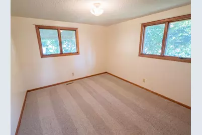 816 S Broadway Street, Spring Valley, MN 55975 - Photo 10