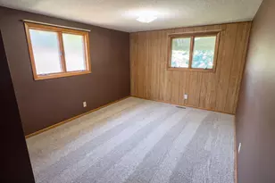 816 S Broadway St, Spring Valley, MN 55975 - Photo 12
