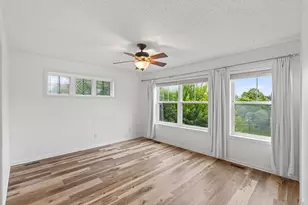 1548 Legacy Pkwy E, Maplewood, MN 55109 - Photo 12